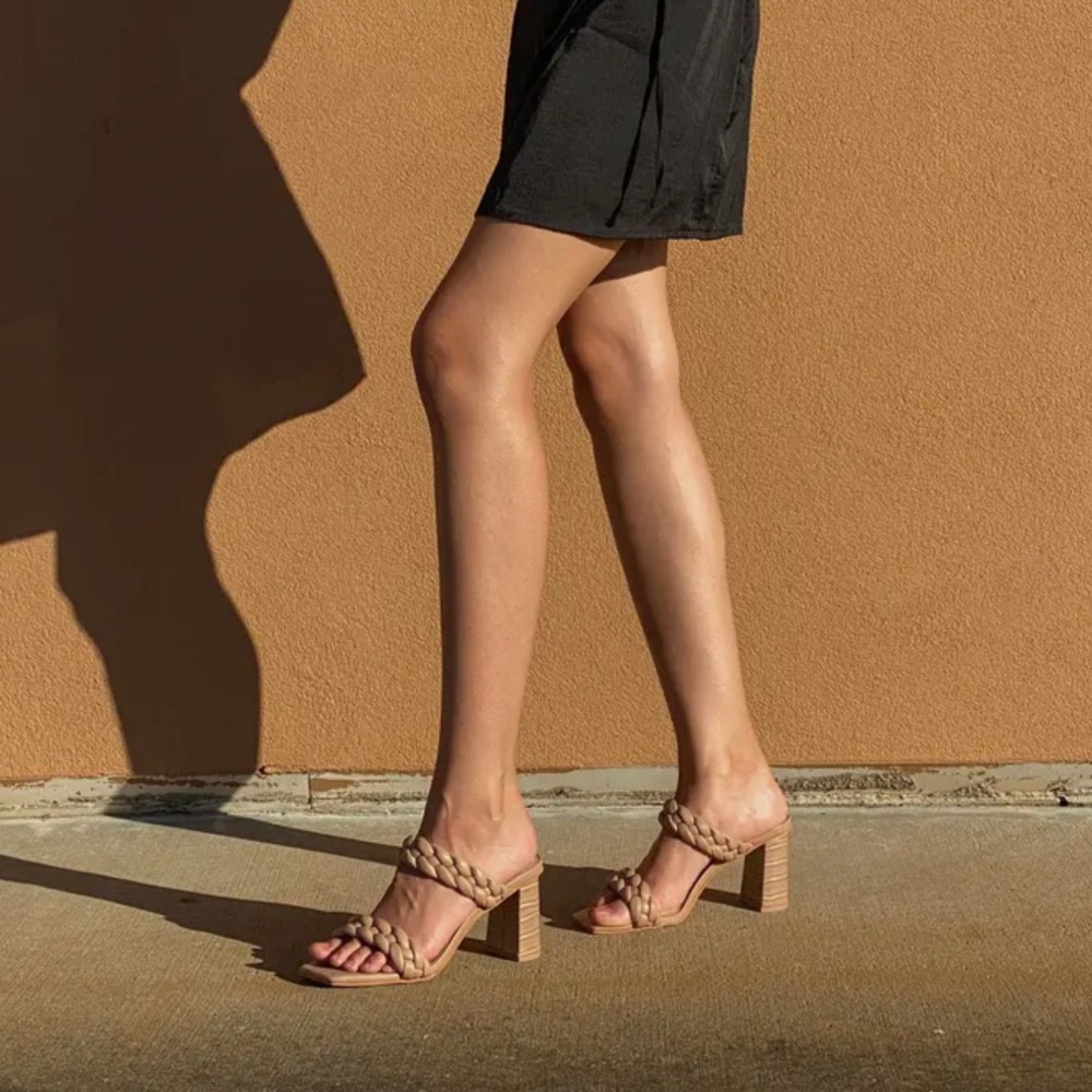 Dolce Vita Braided Tan Croc Print Strappy Block Heels - Picture 8 of 8